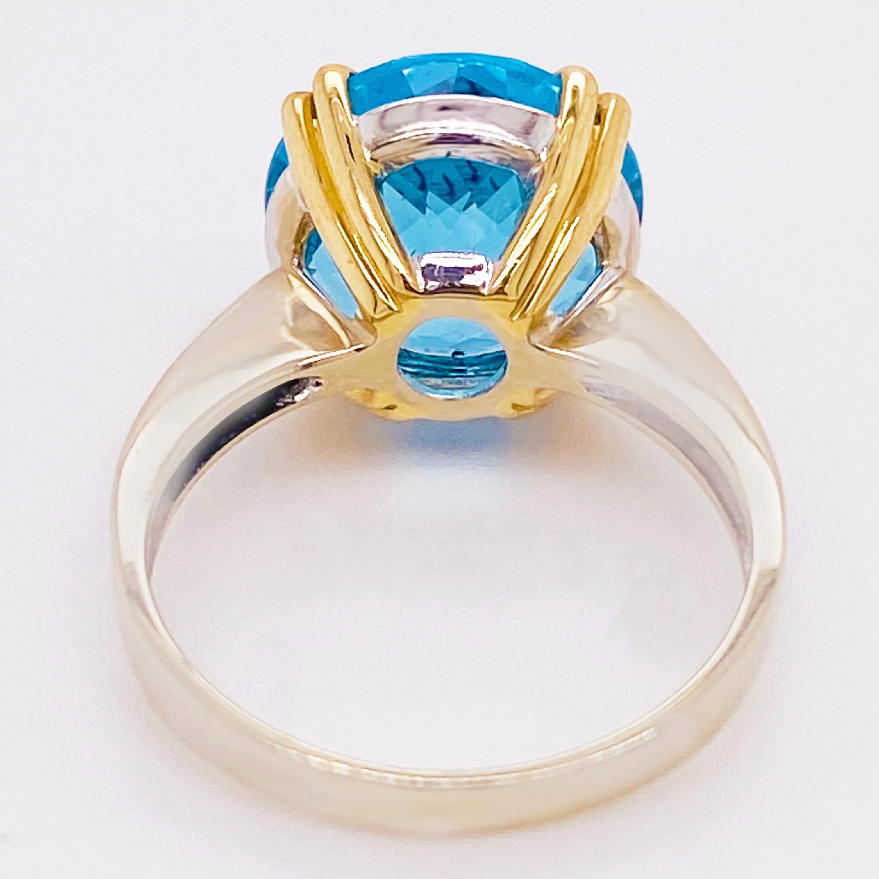 6 Carat Blue Topaz Solitaire Ring