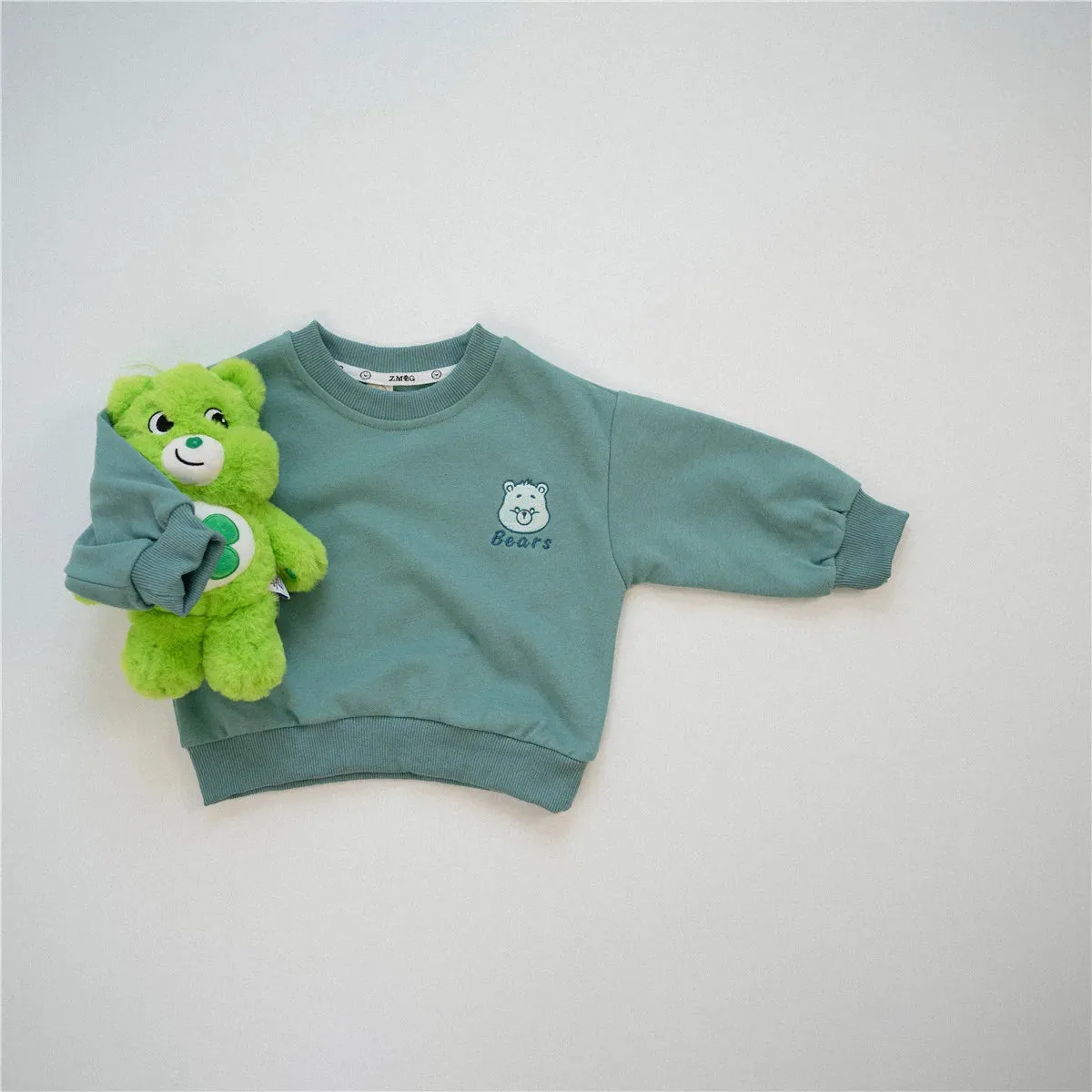 Cute Bear Long Sleeved Sweatshirt