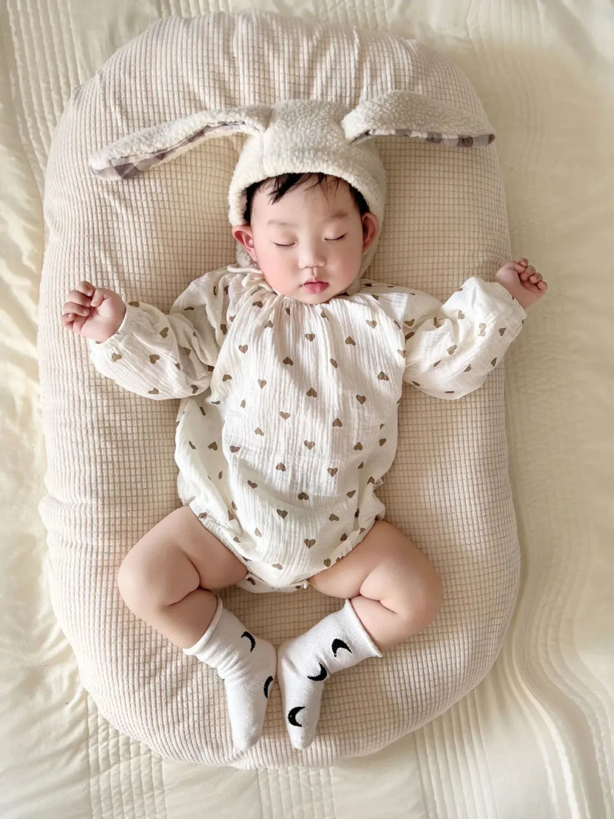 Cute Patterned Long-Sleeved Onesie