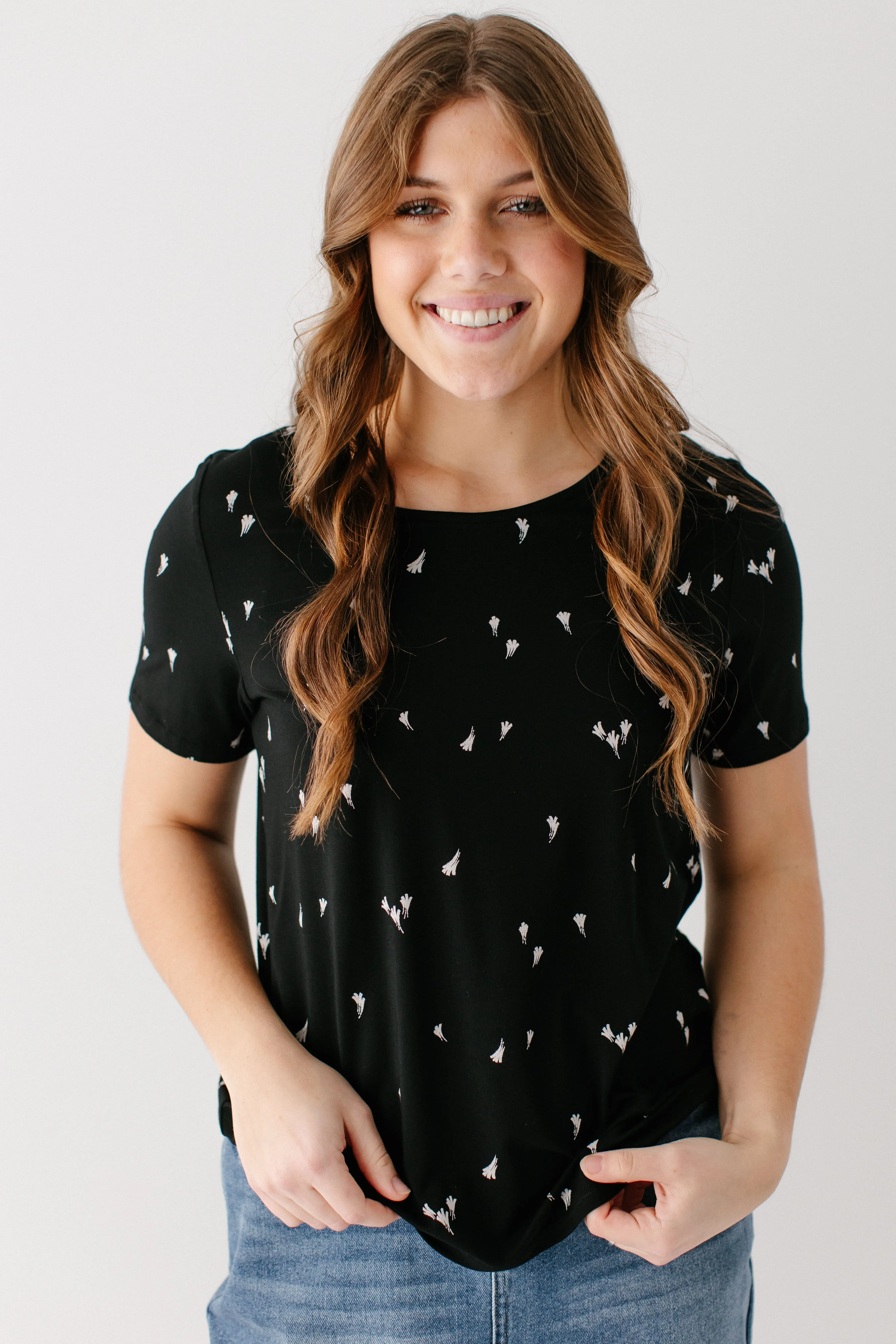 'Lynne' Bamboo Blend Tee in Black Abstract Print FINAL SALE