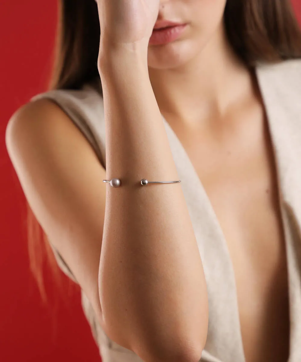 Steel Titanium Rhodium Plated Bracelet for Women with Organic Pearl, 8mm Round Nuage Pearl, 19" Diameter, Aura Collection