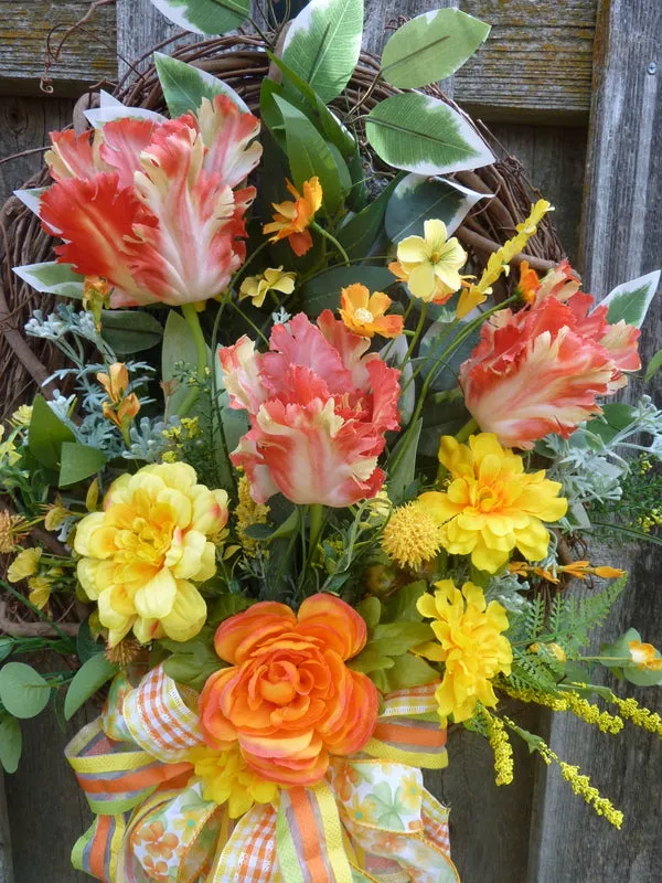 Tulip wreath with orange and yellow Parrot Tulips